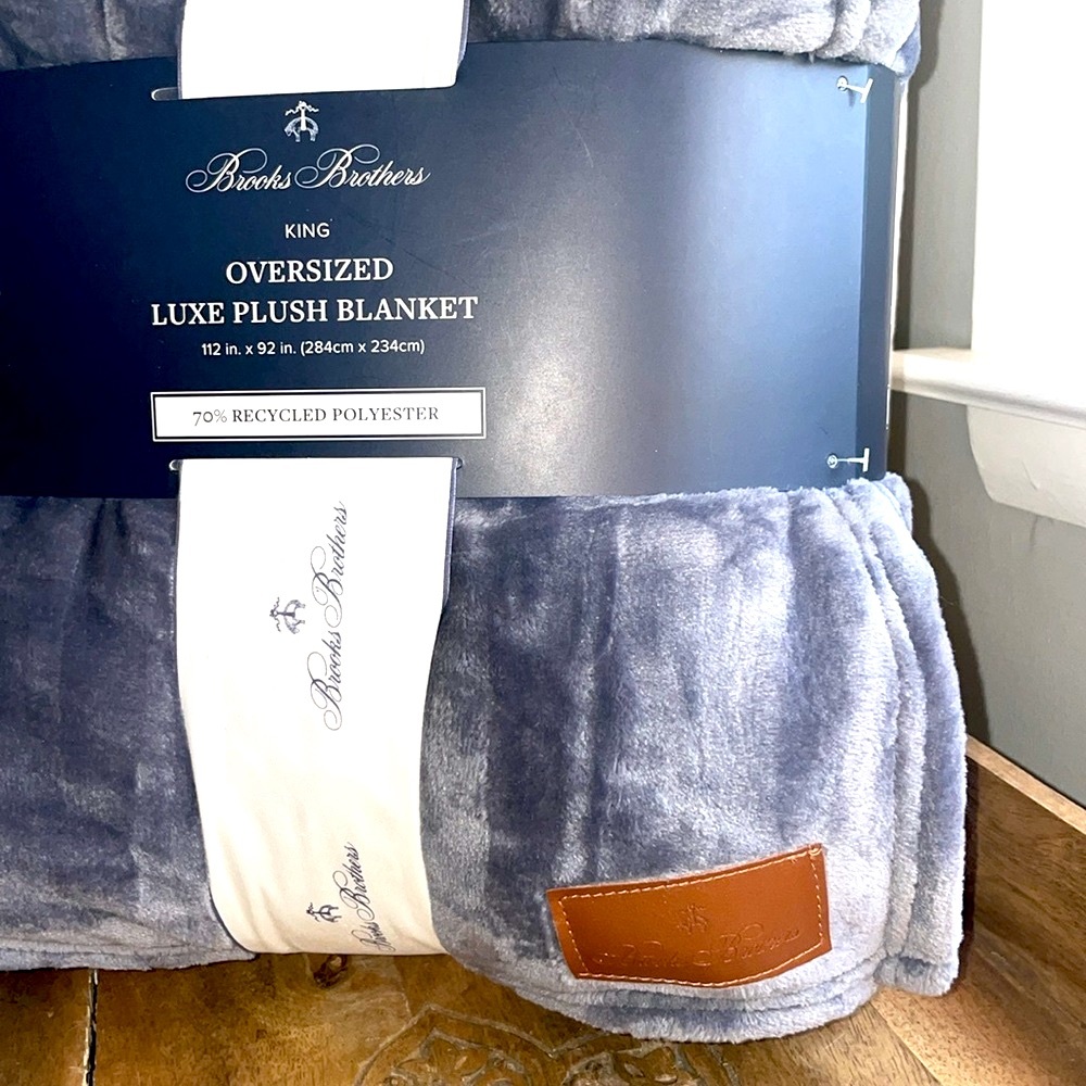 🎉HP🎉~BROOKS BROTHERS King Luxe Plush Blanket 🛏️ NWT! Slate blue color - Picture 3 of 13